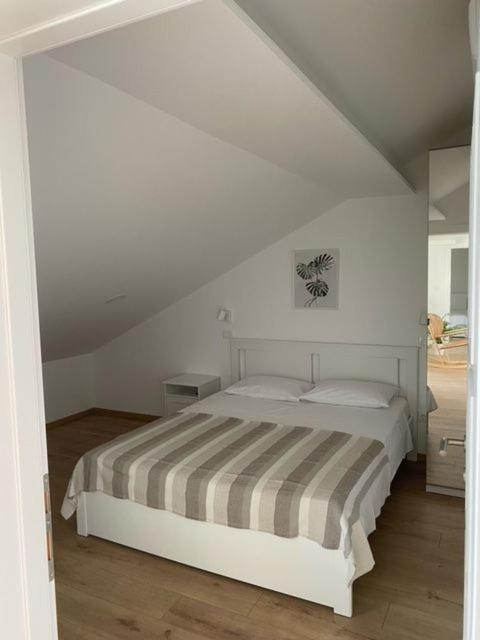 Apartments Vala Grebaštica Extérieur photo